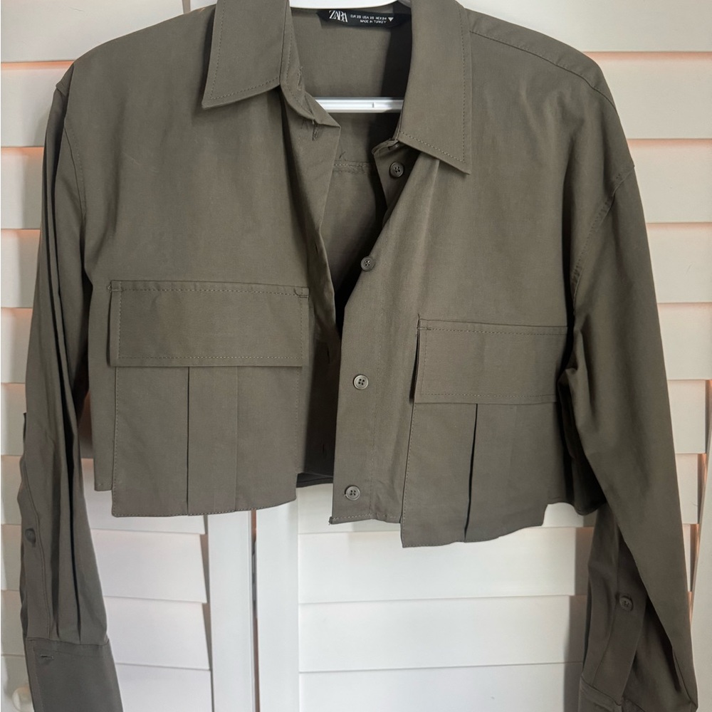 Zara Green Utility Jacket Structured Collar Waist-Length